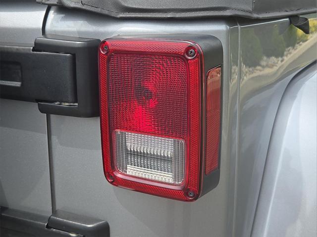 used 2016 Jeep Wrangler Unlimited car, priced at $16,577