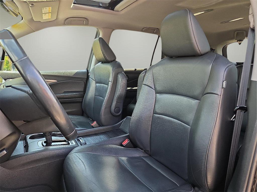 used 2019 Honda Pilot car, priced at $16,477