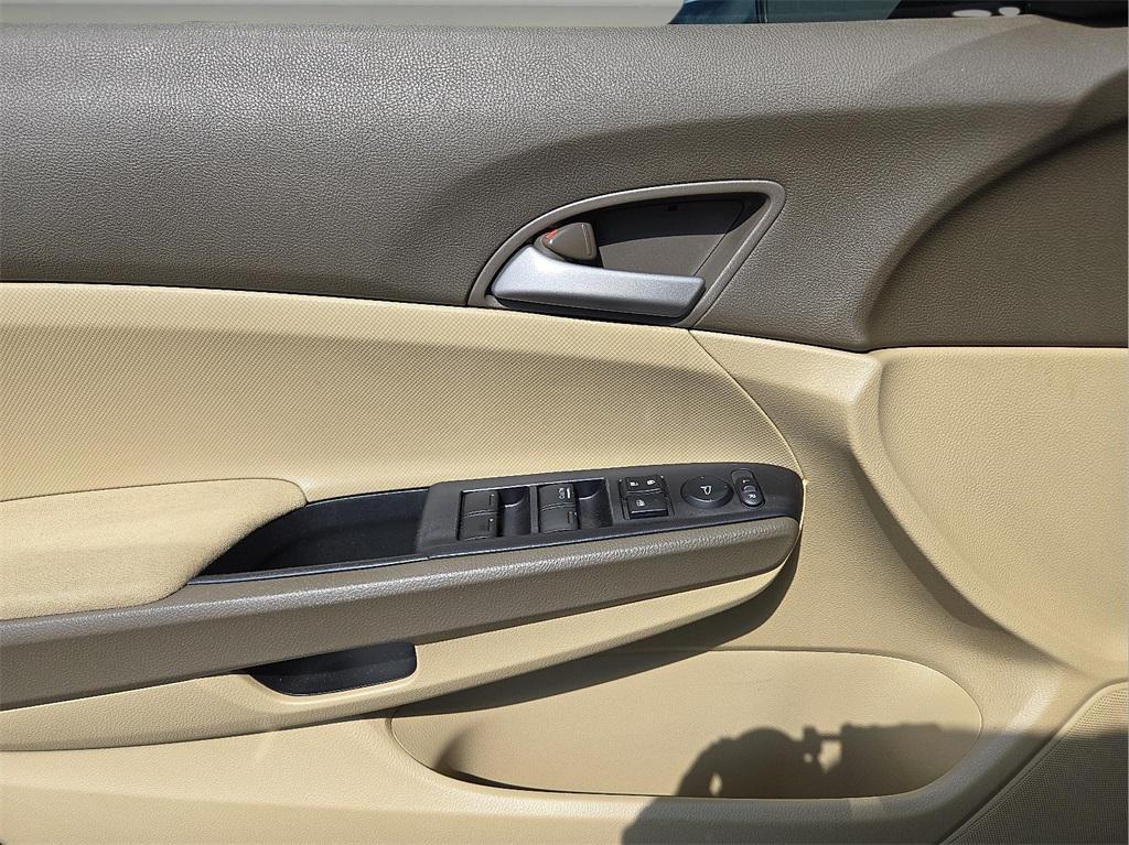 used 2009 Honda Accord car, priced at $8,995