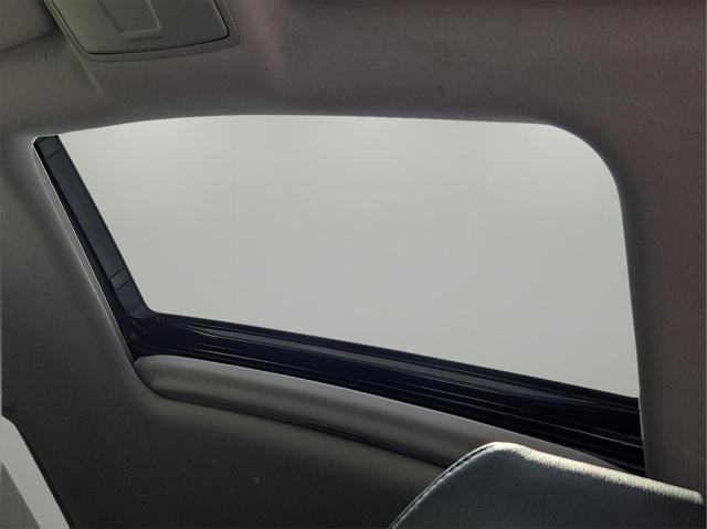 used 2016 Acura MDX car, priced at $18,677