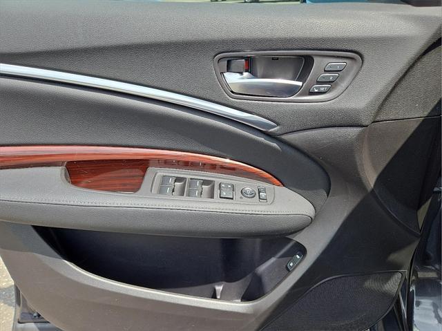 used 2016 Acura MDX car, priced at $18,677