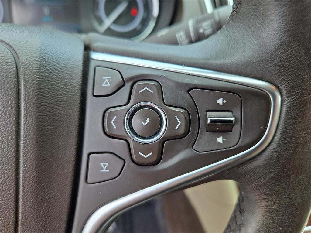 used 2014 Buick Regal car, priced at $9,977