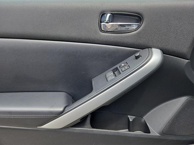 used 2011 Nissan Altima car, priced at $8,977