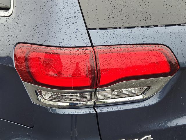 used 2020 Jeep Grand Cherokee car, priced at $22,227