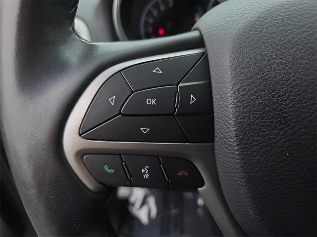 used 2020 Jeep Grand Cherokee car, priced at $22,227