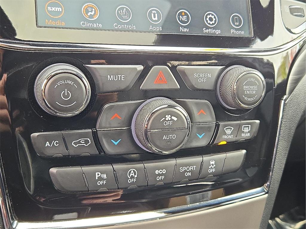 used 2020 Jeep Grand Cherokee car, priced at $29,977