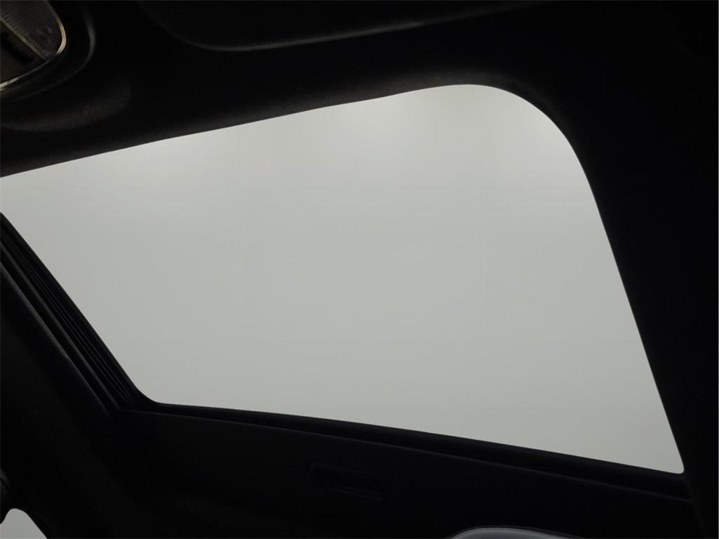 used 2020 Jeep Grand Cherokee car, priced at $29,977