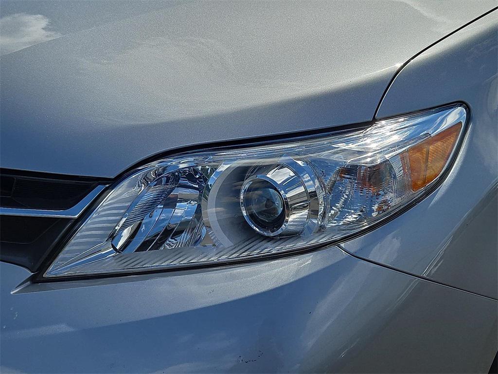 used 2019 Toyota Sienna car, priced at $26,977