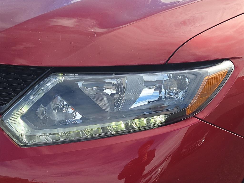 used 2016 Nissan Rogue car, priced at $10,977