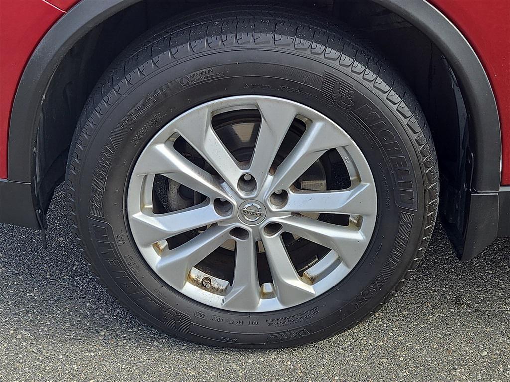 used 2016 Nissan Rogue car, priced at $10,977