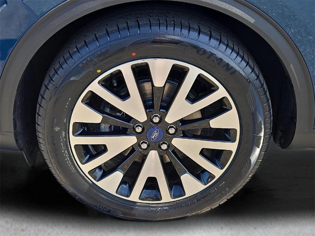 used 2020 Ford Escape car, priced at $17,977
