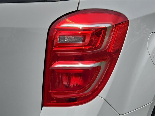 used 2016 Chevrolet Equinox car, priced at $11,227