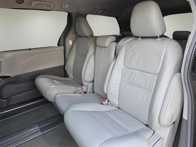used 2017 Toyota Sienna car, priced at $21,927