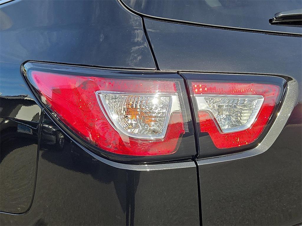 used 2017 Chevrolet Traverse car, priced at $12,977