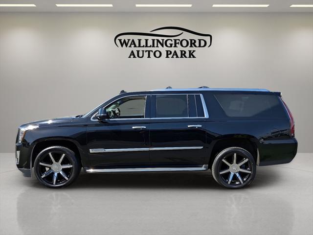 used 2016 Cadillac Escalade ESV car, priced at $25,227