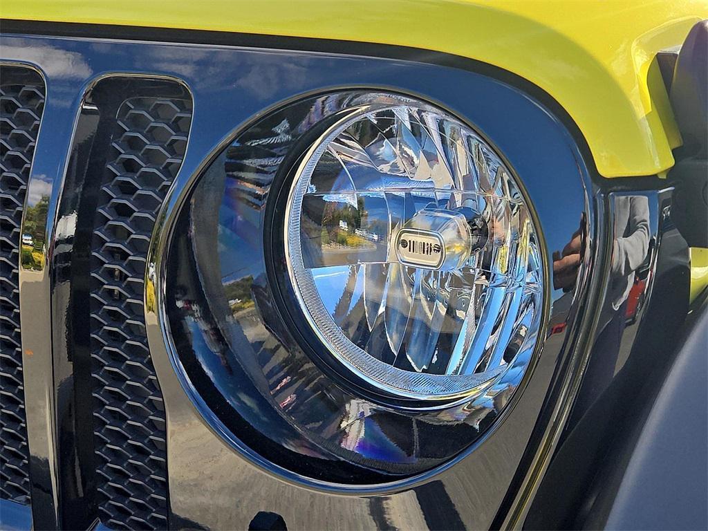 used 2022 Jeep Wrangler Unlimited car, priced at $34,977