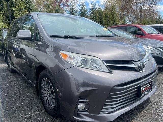used 2018 Toyota Sienna car, priced at $25,977
