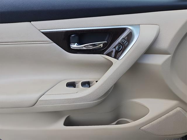 used 2013 Nissan Altima car, priced at $12,227
