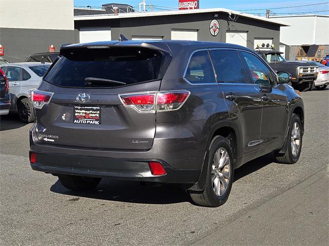 used 2014 Toyota Highlander car, priced at $15,977