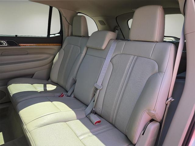 used 2011 Lincoln MKT car, priced at $10,977