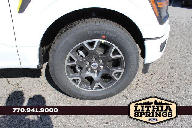 new 2025 Ford F-150 car, priced at $45,640