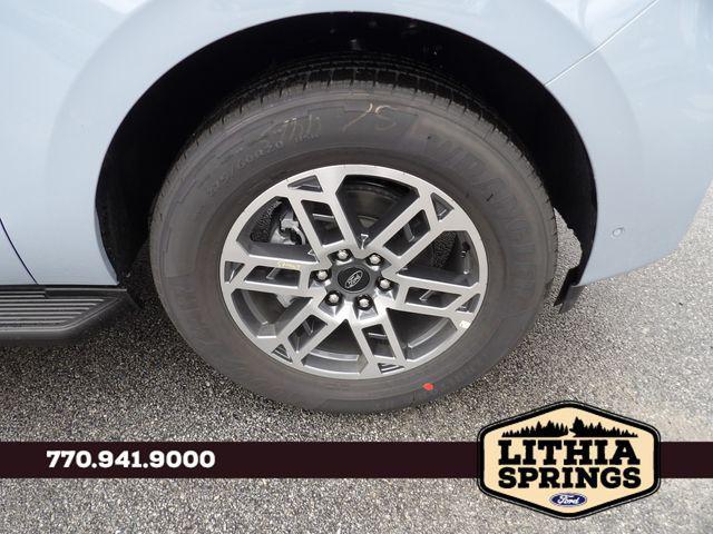 new 2025 Ford Expedition car, priced at $67,614