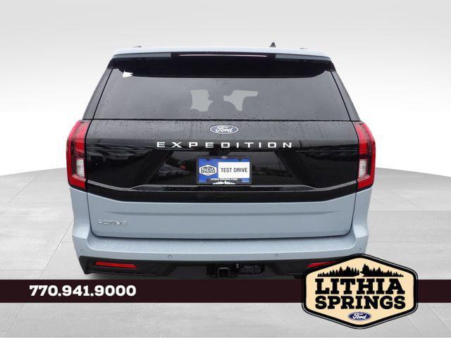 new 2025 Ford Expedition car, priced at $67,614