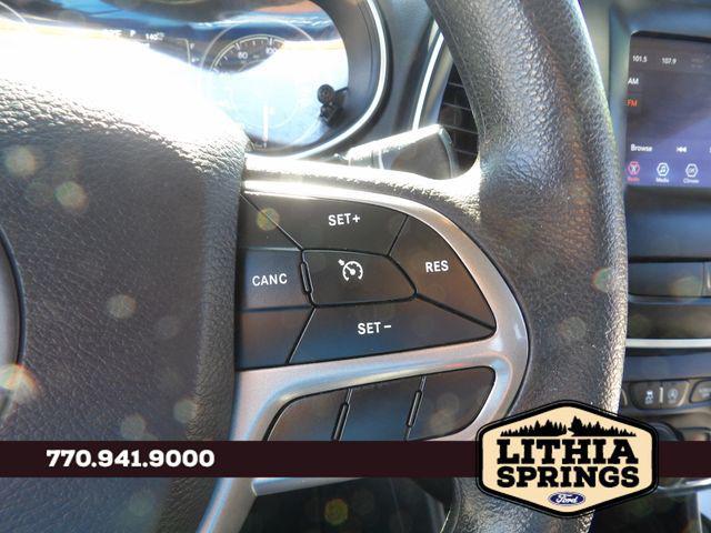 used 2021 Jeep Cherokee car, priced at $17,400