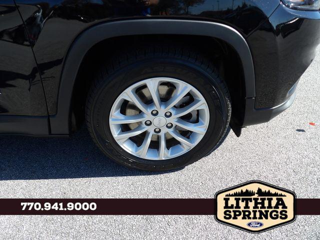 used 2021 Jeep Cherokee car, priced at $17,400