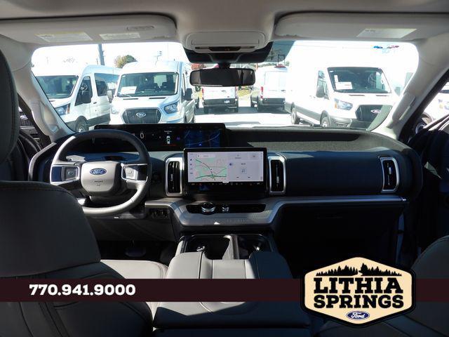 new 2025 Ford Expedition Max car, priced at $70,547