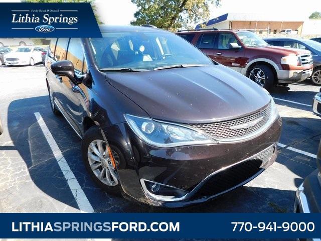 used 2018 Chrysler Pacifica car, priced at $25,459
