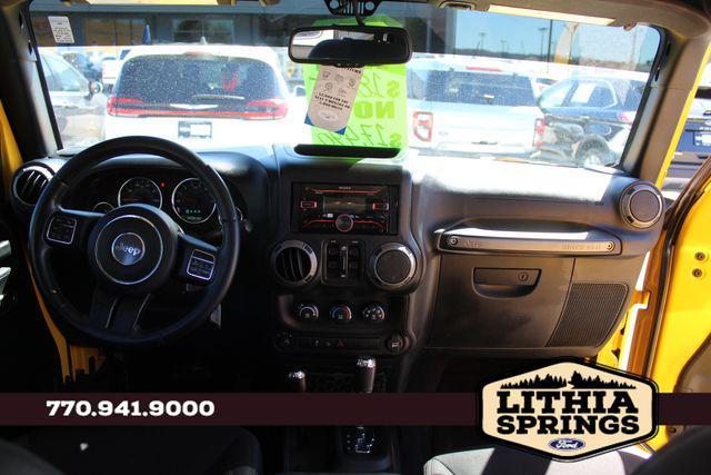 used 2015 Jeep Wrangler Unlimited car, priced at $17,490