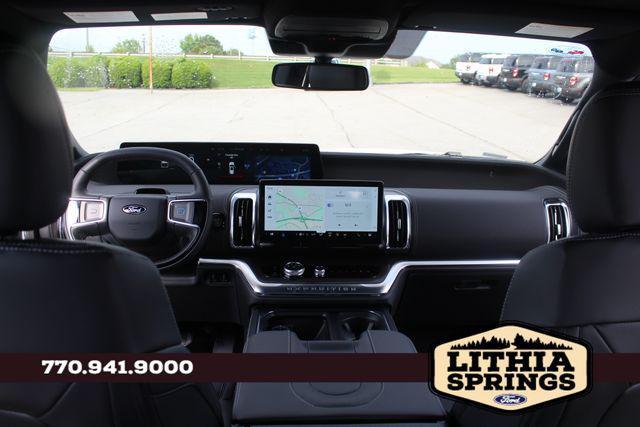 new 2025 Ford Expedition car, priced at $80,625