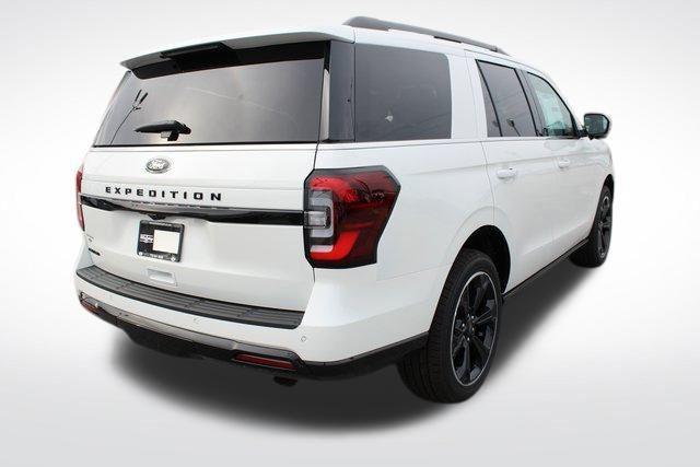 new 2024 Ford Expedition car, priced at $72,180