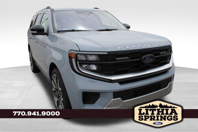 new 2025 Ford Expedition car, priced at $87,990