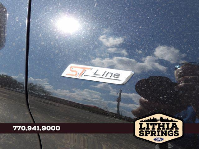 new 2025 Ford Explorer car, priced at $40,096