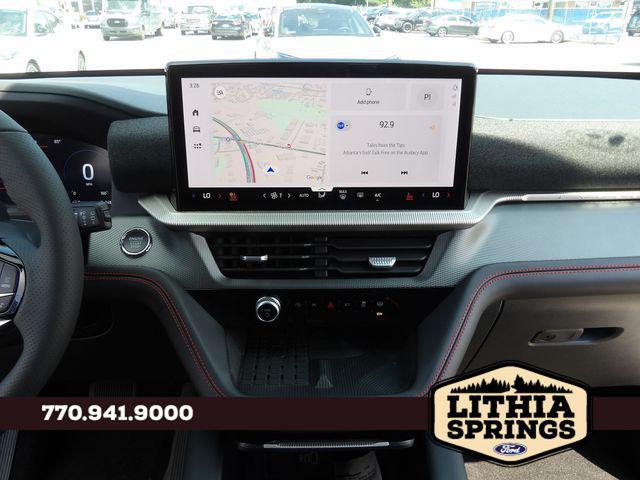 new 2025 Ford Explorer car, priced at $40,096