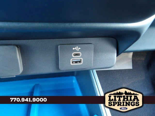 new 2025 Ford Maverick car, priced at $33,060