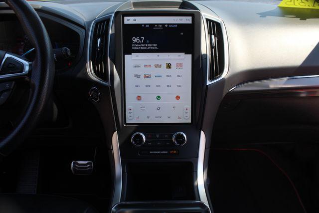 used 2024 Ford Edge car, priced at $27,950