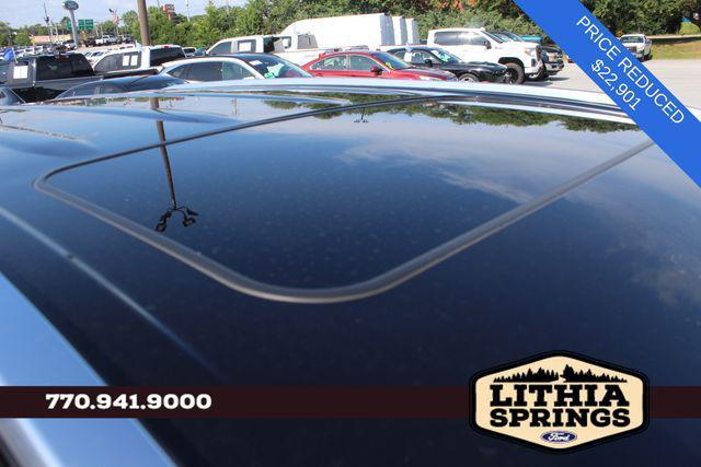 used 2021 Toyota Highlander car, priced at $22,901