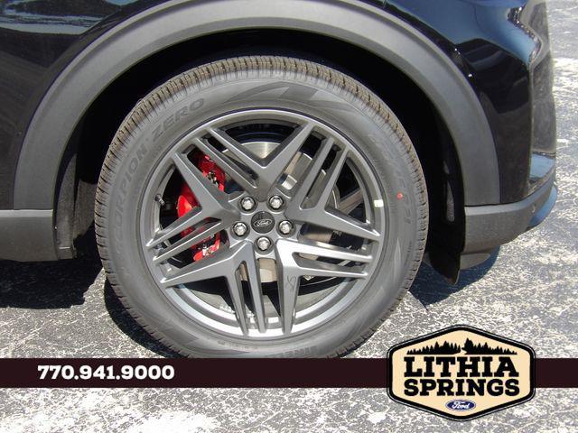 new 2025 Ford Explorer car, priced at $42,096