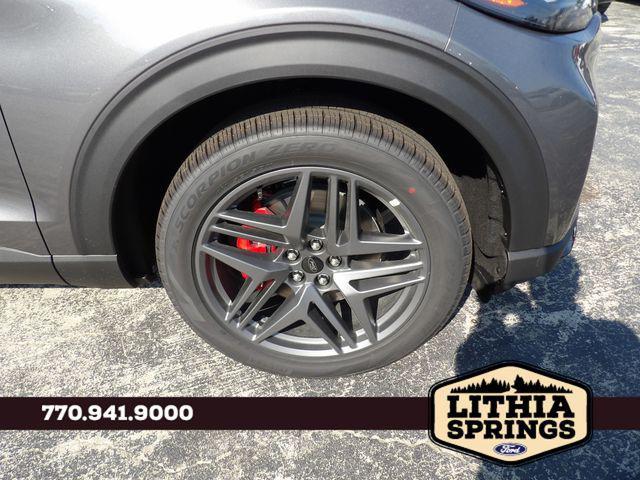 new 2025 Ford Explorer car, priced at $42,096