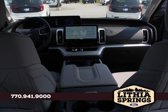 new 2025 Ford Expedition Max car, priced at $70,705