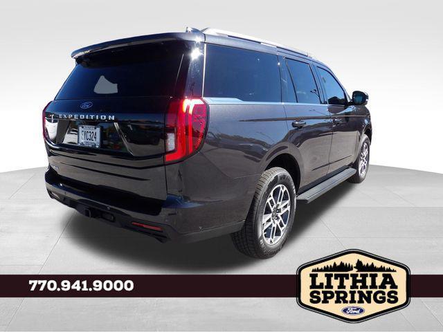new 2025 Ford Expedition car, priced at $61,905