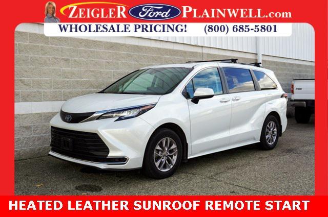 used 2022 Toyota Sienna car, priced at $40,994