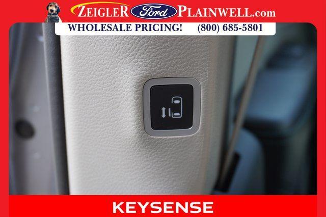 used 2019 Chrysler Pacifica Hybrid car, priced at $27,553