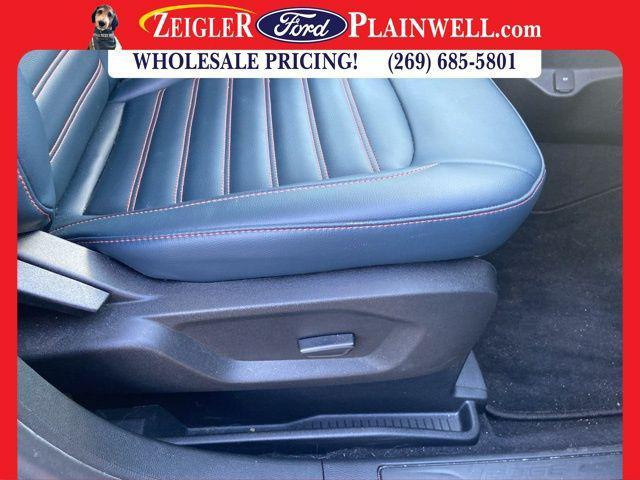 used 2023 Ford Edge car, priced at $24,992