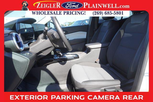 used 2024 Chevrolet Trax car, priced at $22,991