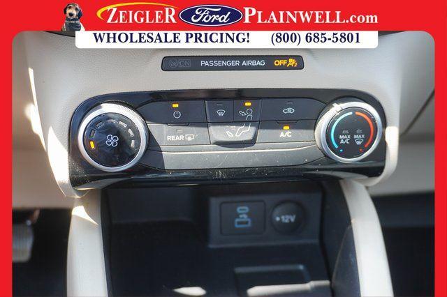 used 2022 Ford Escape car, priced at $23,221
