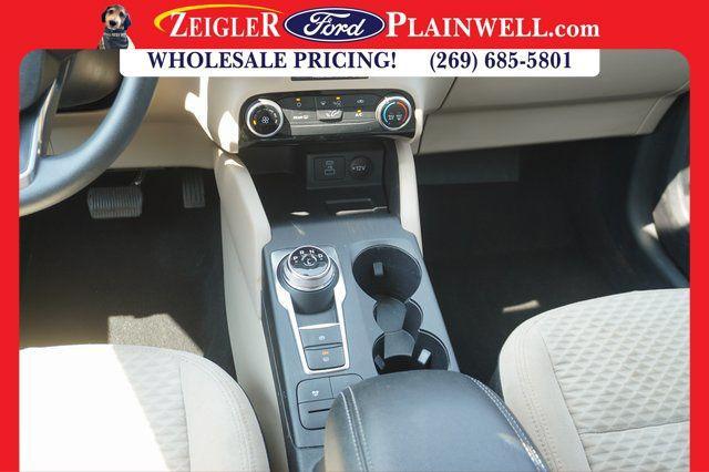 used 2022 Ford Escape car, priced at $23,221
